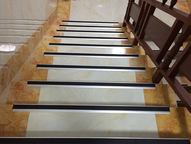 樓梯踏步(bu)應用